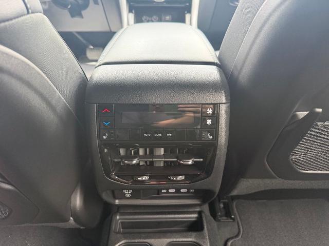 2026 Jeep Cherokee - $43,900