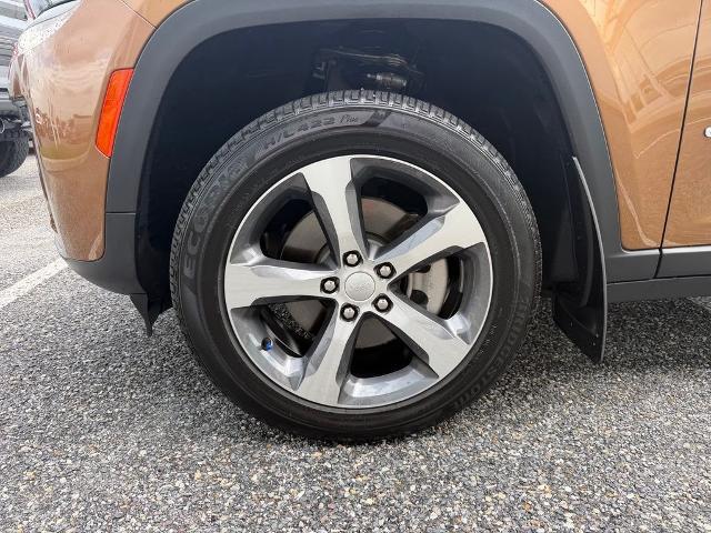 2026 Jeep Cherokee - $43,900