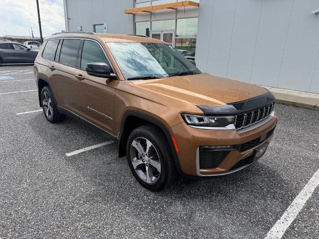 2026 Jeep Cherokee - $41,990