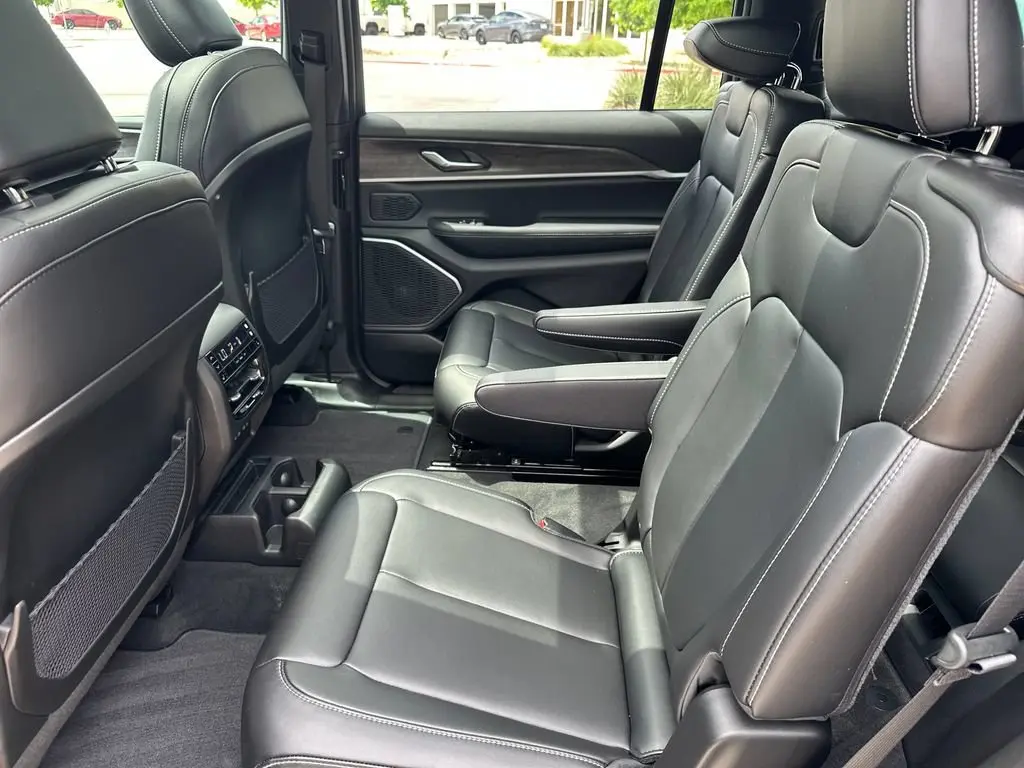 2026 Jeep Cherokee - $45,609