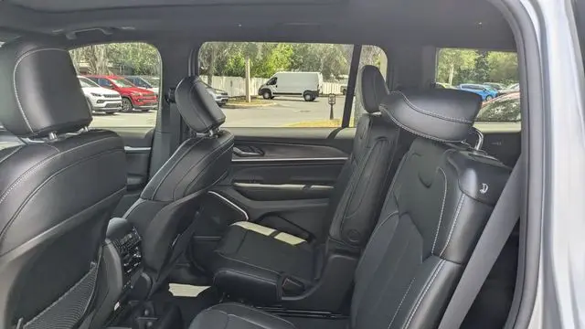 2026 Jeep Grand Cherokee L Limited Reserve