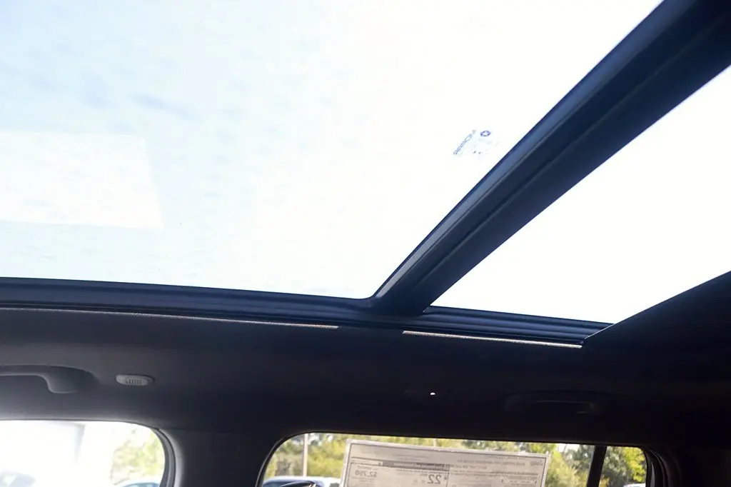 2026 Jeep Cherokee - $42,304