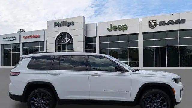 2026 Jeep Grand Cherokee L 85th Anniversary Edition