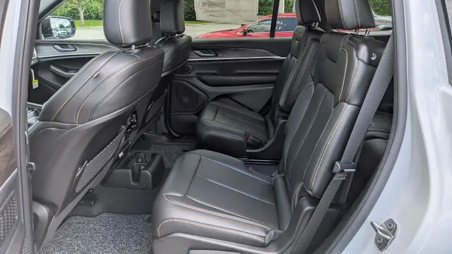 2026 Jeep Grand Cherokee L 85th Anniversary Edition
