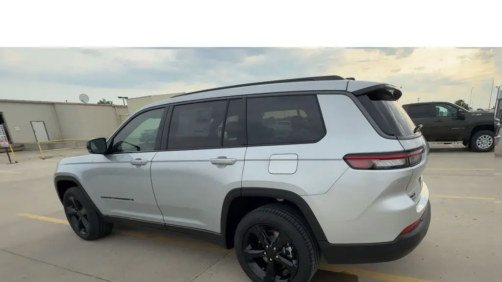 2026 Jeep Grand Cherokee L Limited