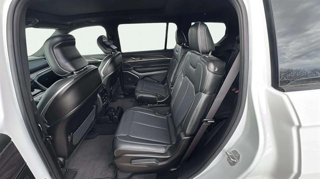 2025 Jeep Cherokee - $52,125