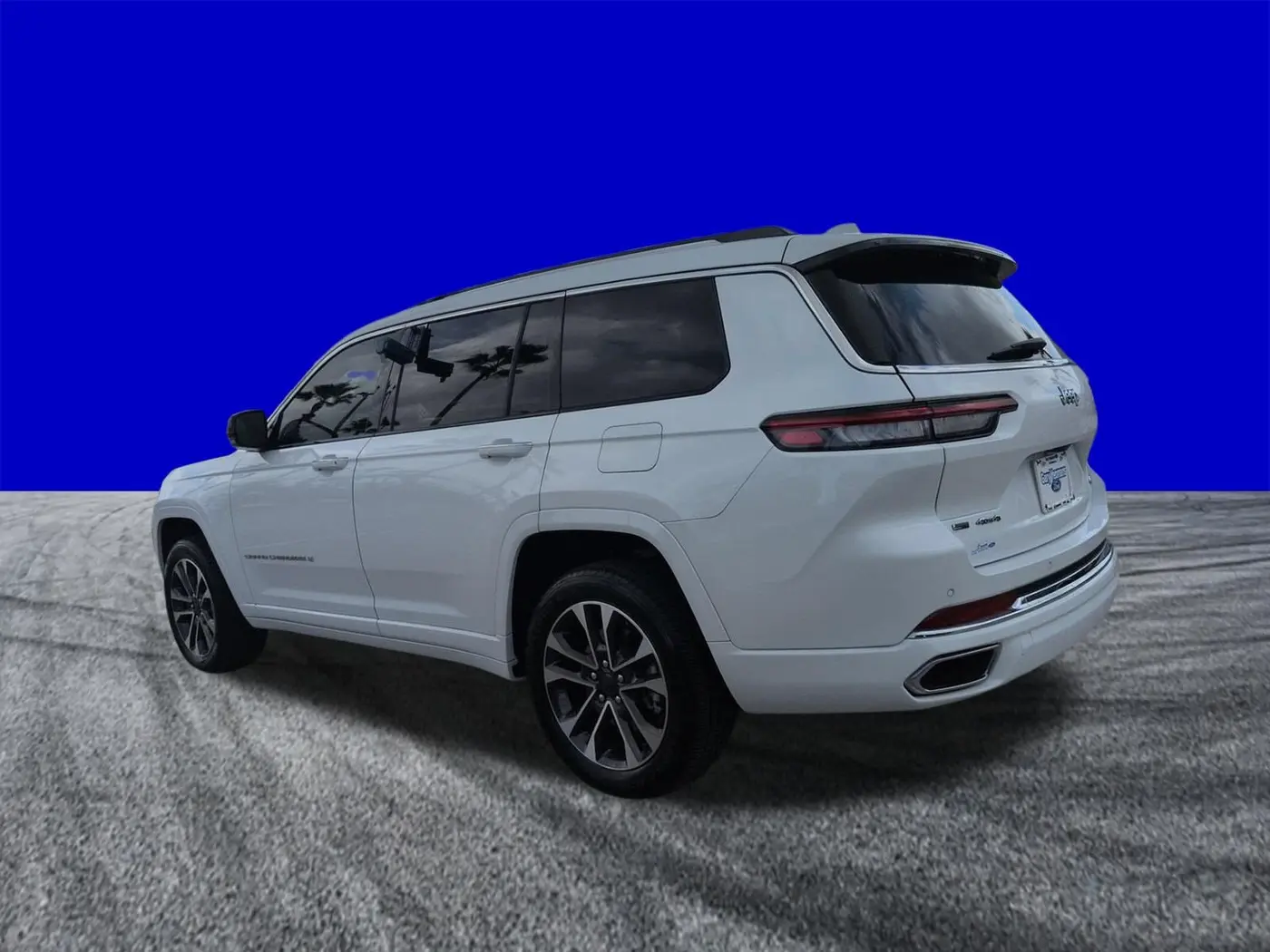 2023 Jeep Cherokee - $38,196