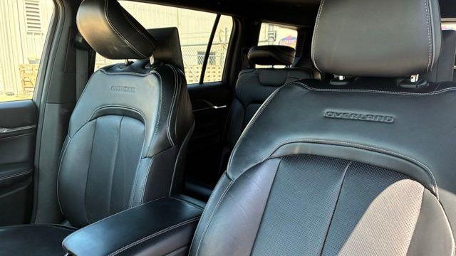 2023 Jeep Grand Cherokee L Overland
