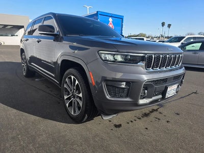 2022 Jeep Grand Cherokee L 4X4 Overland 4DR SUV