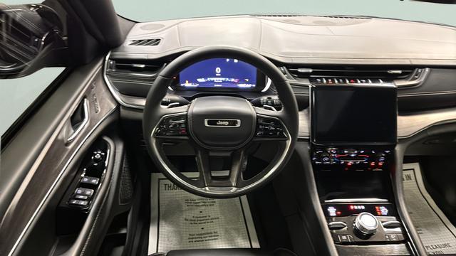 2024 Jeep Grand Cherokee L Overland