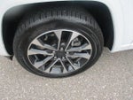 2022 Grand Cherokee L Thumbnail 9