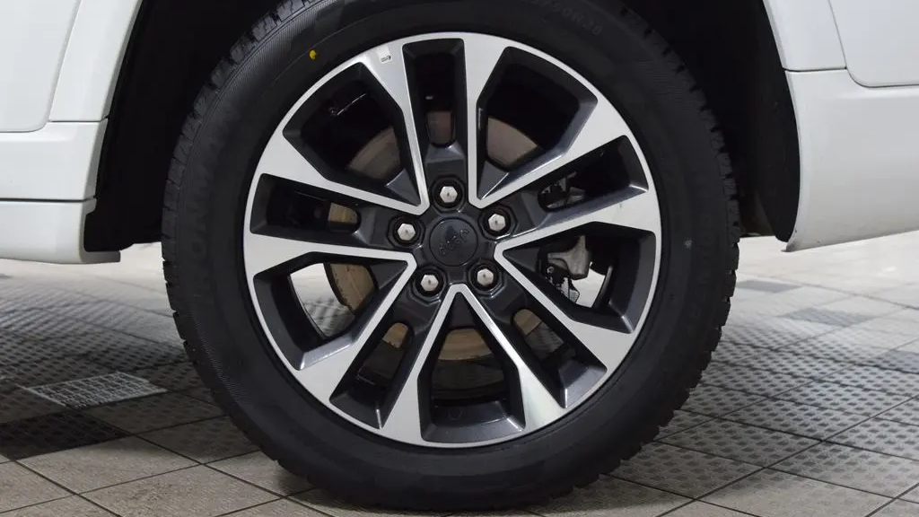 2024 Jeep Grand Cherokee L Overland
