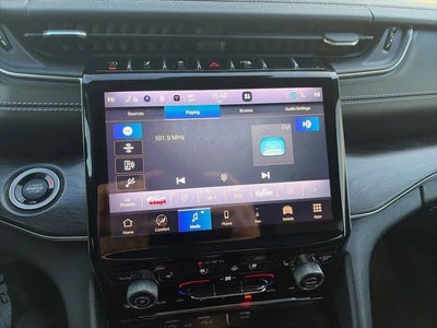 2022 Jeep Grand Cherokee L 4X4 Overland 4DR SUV