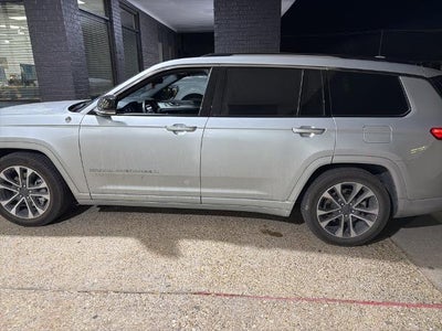 2022 Jeep Grand Cherokee L 4X4 Overland 4DR SUV