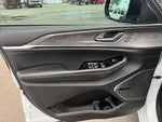 2023 Grand Cherokee L Thumbnail 13