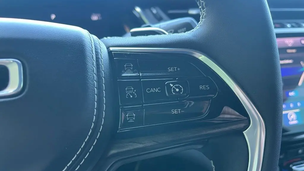 2023 Jeep Grand Cherokee L Overland