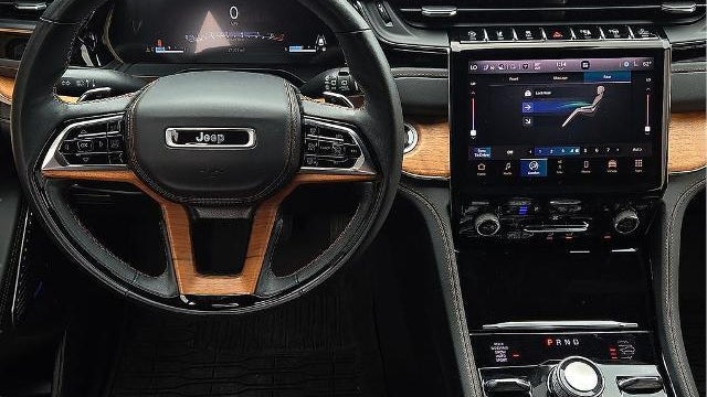 2024 Jeep Grand Cherokee L Summit