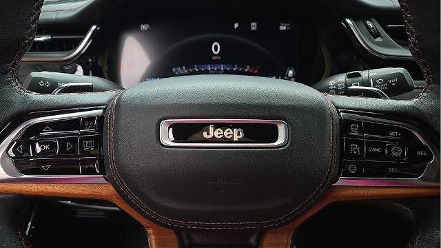 2024 Jeep Grand Cherokee L Summit