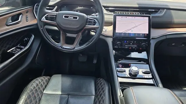 2022 Jeep Grand Cherokee L Summit