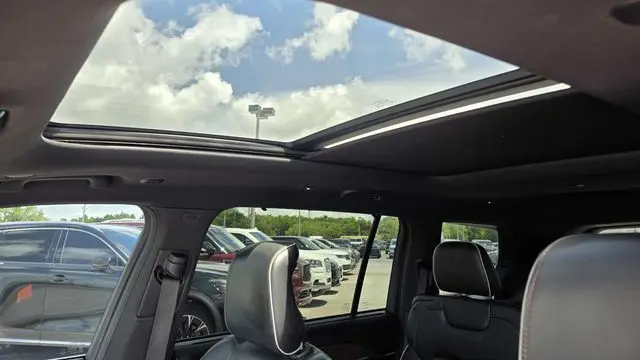 2022 Jeep Grand Cherokee L Summit