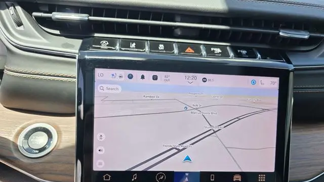 2022 Jeep Grand Cherokee L Summit