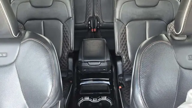 2022 Jeep Grand Cherokee L Summit