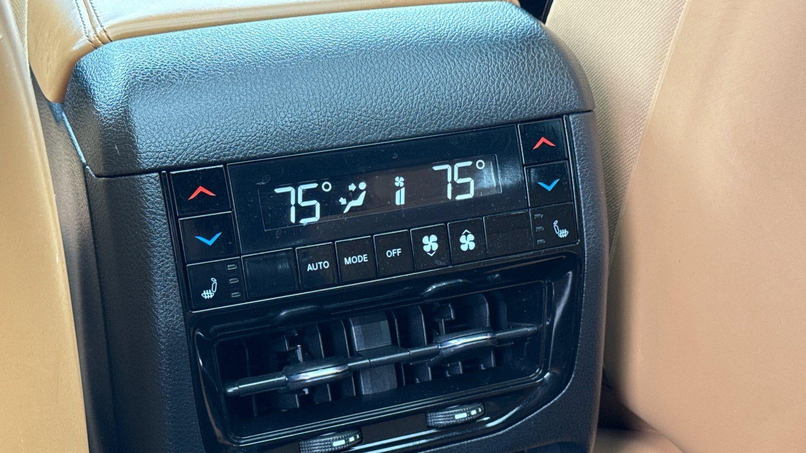 2023 Jeep Grand Cherokee L Summit