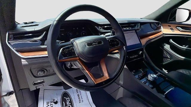 2023 Jeep Grand Cherokee L Summit