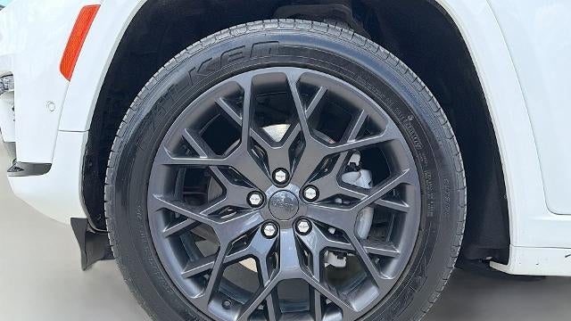 2023 Jeep Grand Cherokee L Summit
