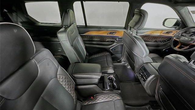2021 Jeep Grand Cherokee L Summit