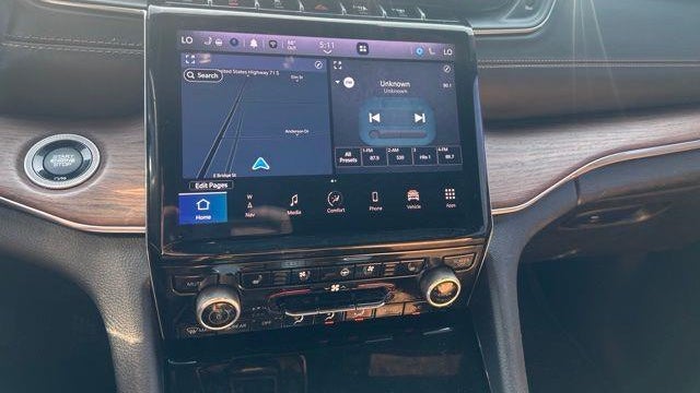 2022 Jeep Grand Cherokee L Summit