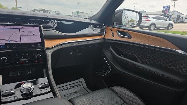 2024 Jeep Grand Cherokee L Summit