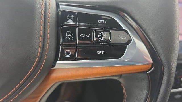 2024 Jeep Grand Cherokee L Summit