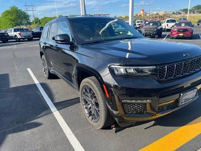 Photo of a 2025 Jeep Grand Cherokee L 4X4 Summit 4DR SUV for sale