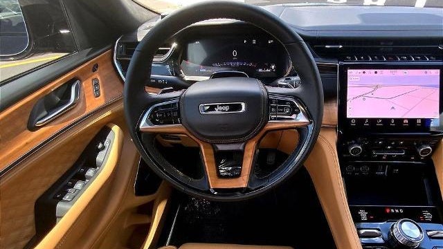 2025 Jeep Grand Cherokee L Summit