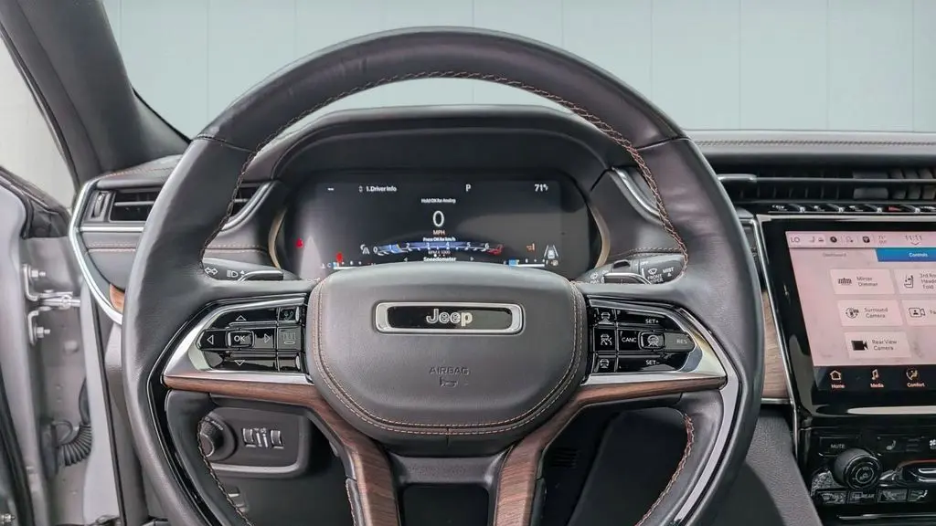 2023 Jeep Grand Cherokee L Summit