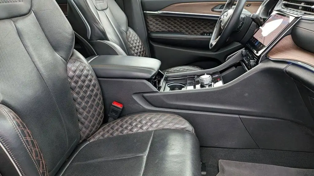 2023 Jeep Grand Cherokee L Summit