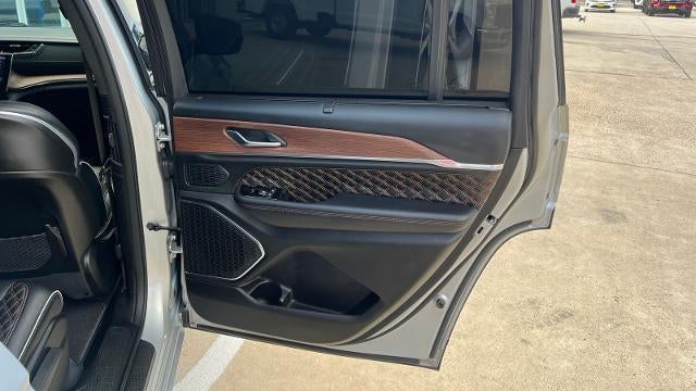 2023 Jeep Grand Cherokee L Summit