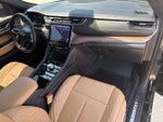 2025 Grand Cherokee L Thumbnail 15