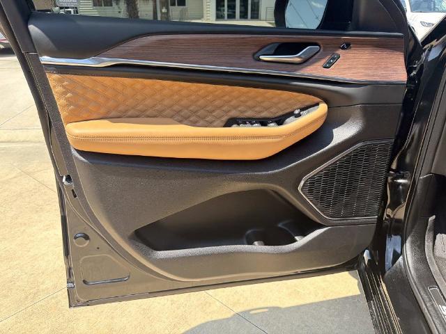 2025 Jeep Cherokee - $43,380