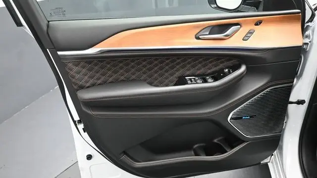 2023 Jeep Grand Cherokee L Summit Reserve