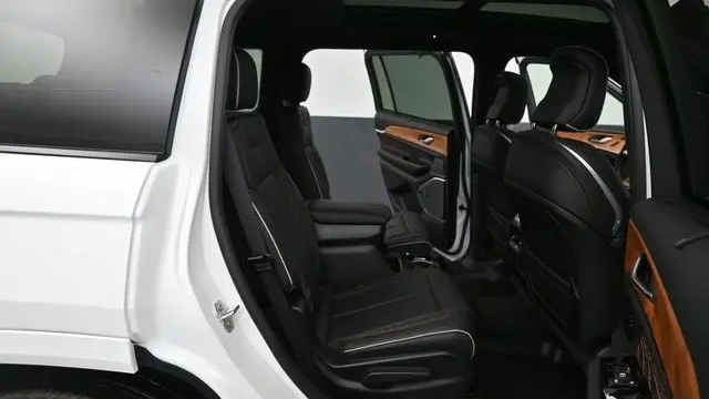 2023 Jeep Grand Cherokee L Summit Reserve