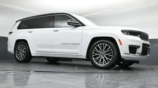 2023 Jeep Grand Cherokee L Summit Reserve