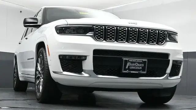 2023 Jeep Grand Cherokee L Summit Reserve
