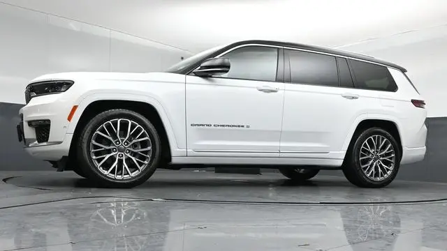 2023 Jeep Grand Cherokee L Summit Reserve