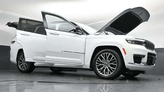 2023 Jeep Grand Cherokee L Summit Reserve