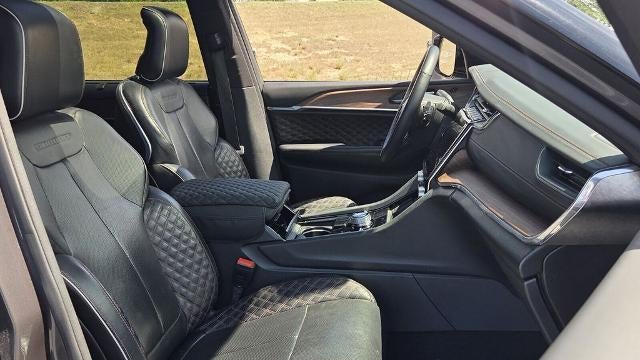 2023 Jeep Grand Cherokee L Summit Reserve