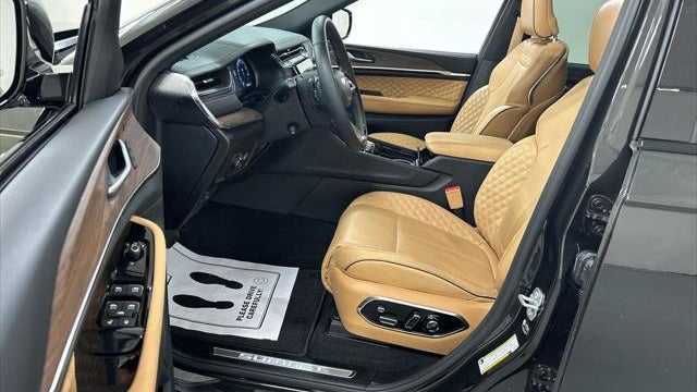 2023 Jeep Grand Cherokee L Summit