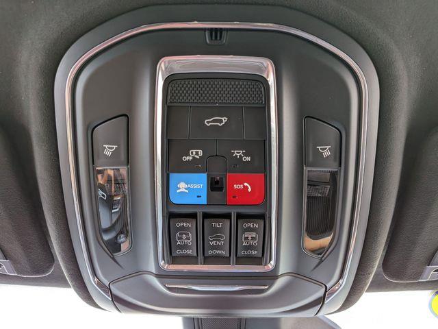2025 Jeep Cherokee - $51,995