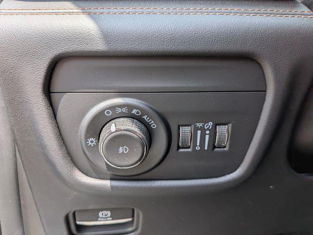 2025 Jeep Cherokee - $51,995